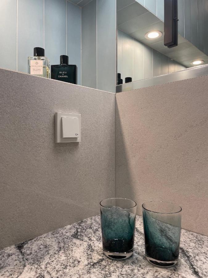 Apartament 36 Na Klifie Z Widokiem Na Morze Adults Only Ревал Екстериор снимка